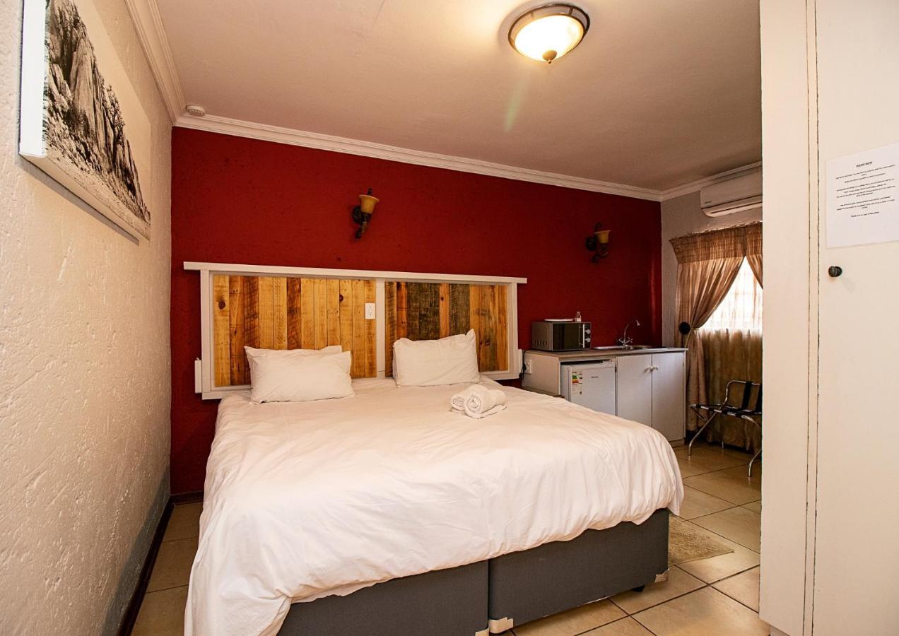 The Doors Inn Mokopane Exterior foto